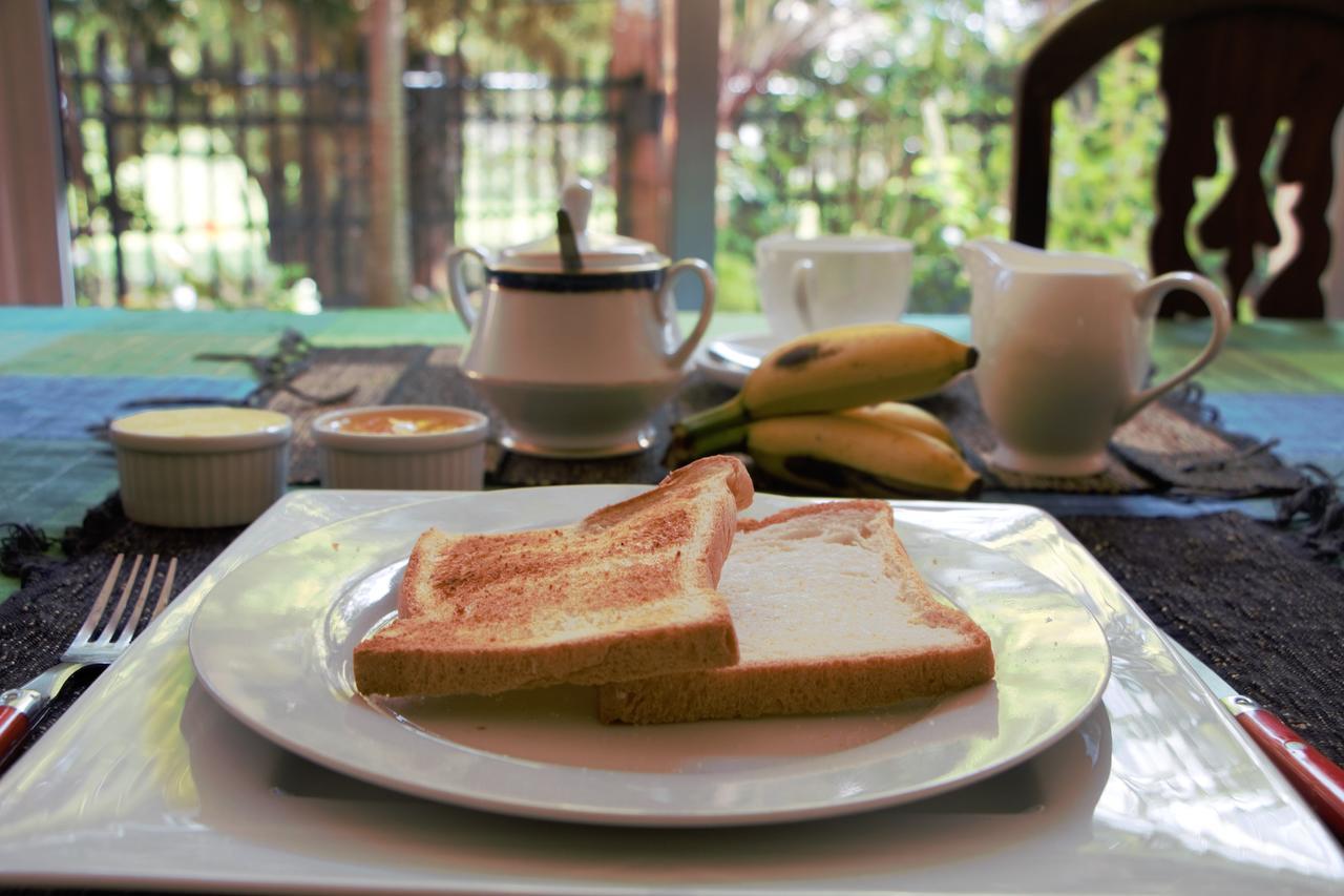 גמפהה Colombo Airport Homestay מראה חיצוני תמונה