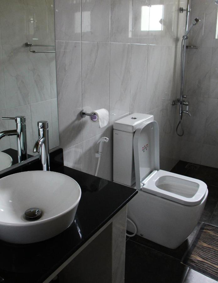 גמפהה Colombo Airport Homestay חדר תמונה